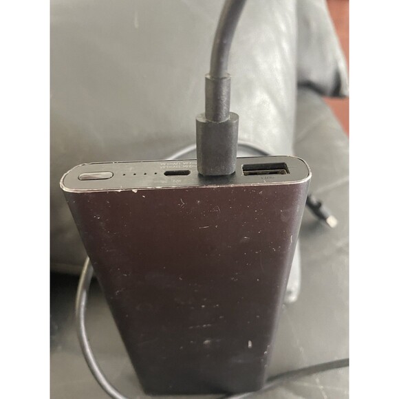 Xiaomi 10000 mAh Power Bank Dual input output Support fast Charging - Picture 4 of 9